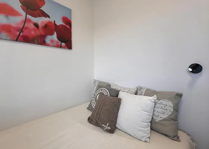Citylink Nest Budapest - Free Garage, Ac & Metro Access