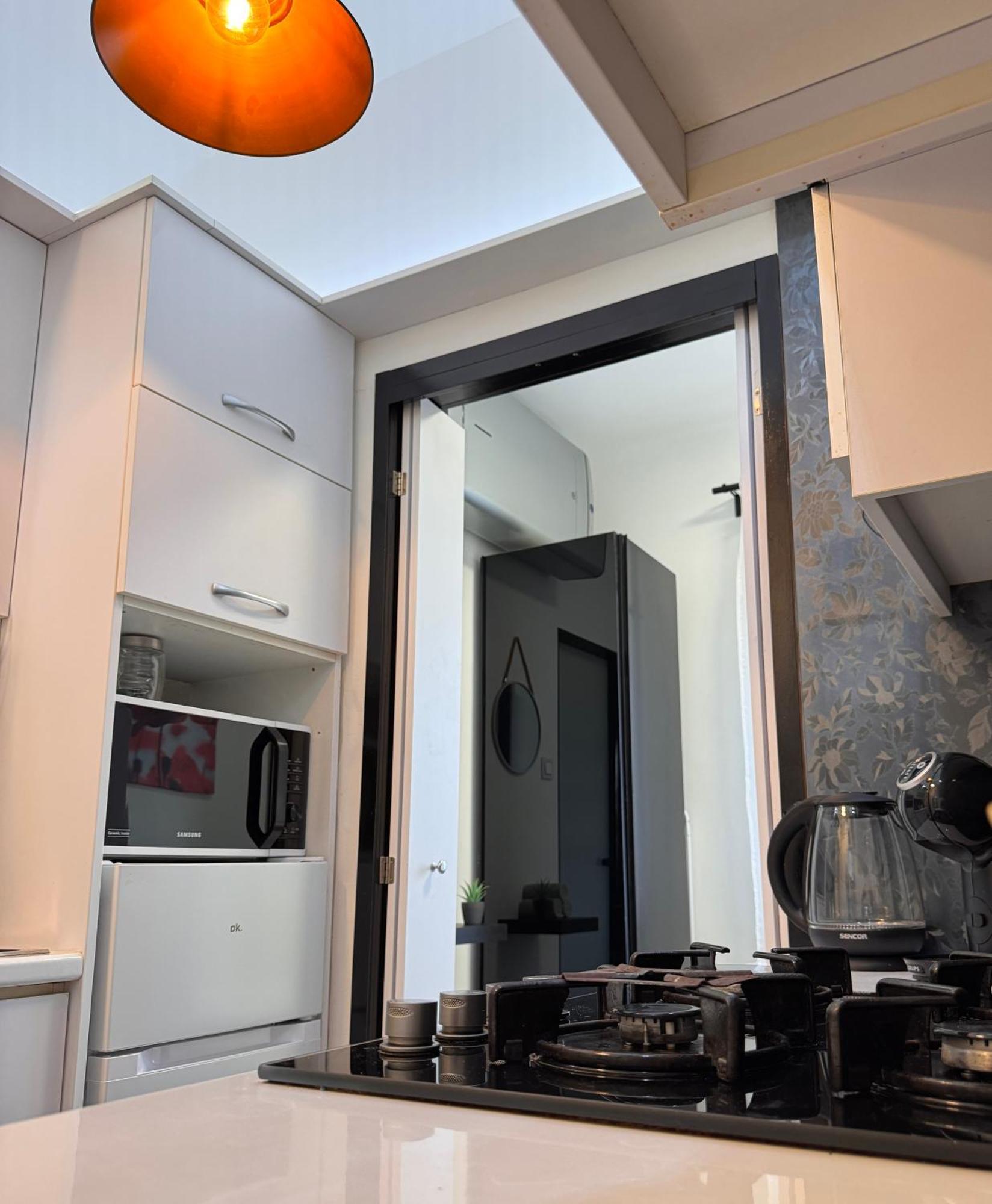 Citylink Nest - Free Garage, Ac & Metro Access *