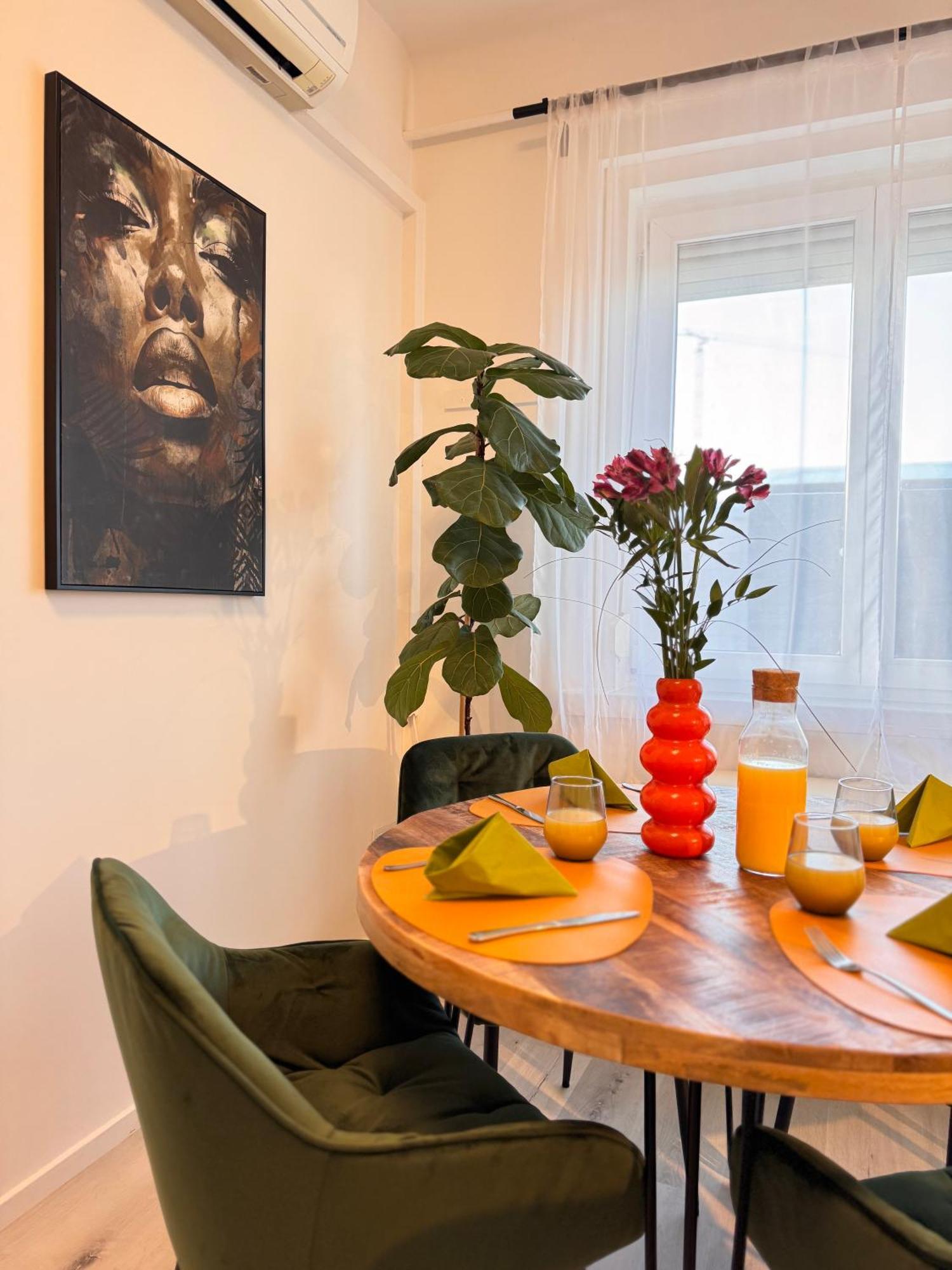 Citylink Nest - Free Garage, Ac & Metro Access * Budapest