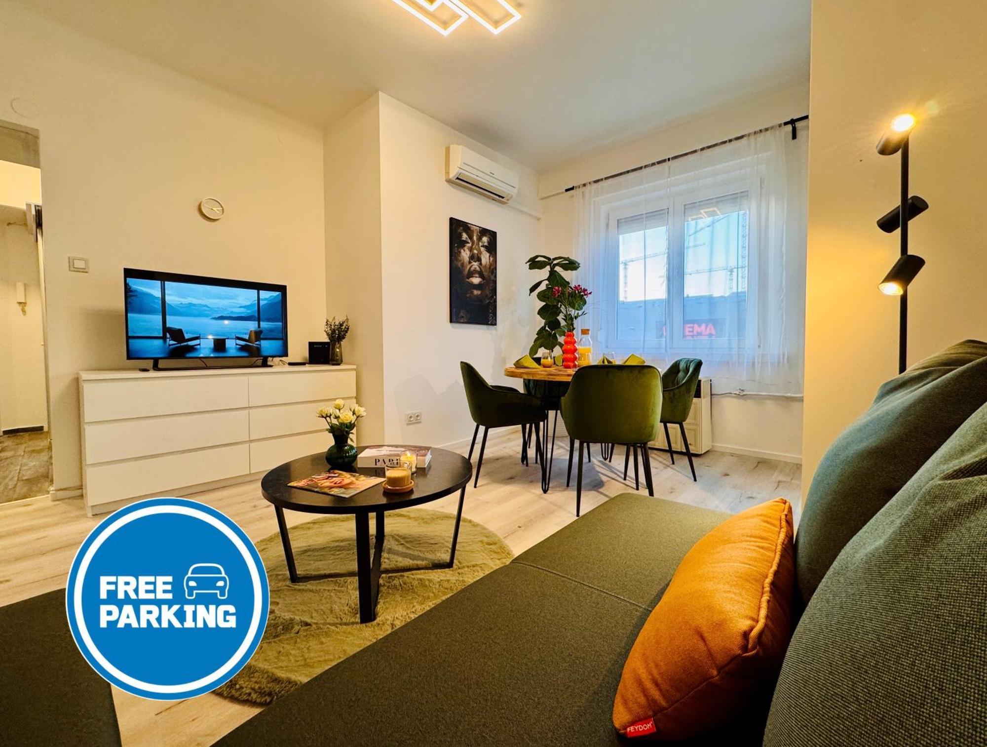 Citylink Nest - Free Garage, Ac & Metro Access Appartamento Budapest